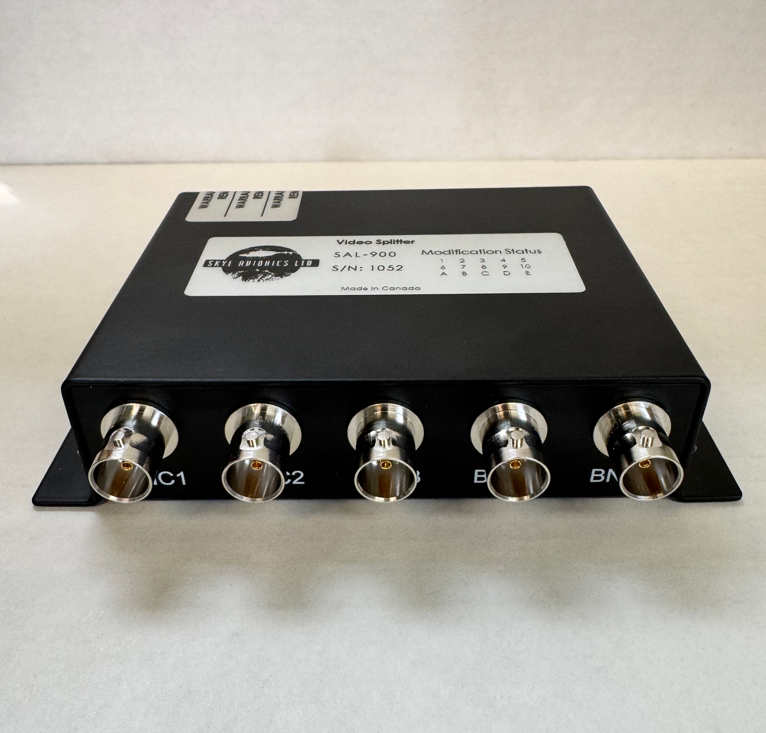 sal-900 video splitter